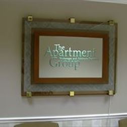 Glass Sign - Apartment